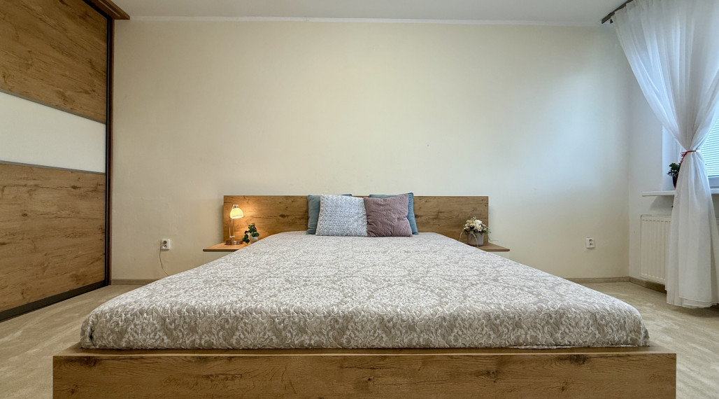 PREDAJ 4-izbový byt v Dunajskej Lužnej, stačí sa nasťahovať