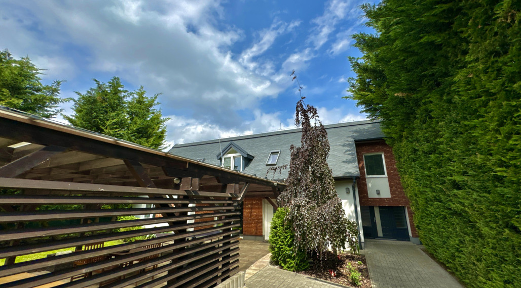 ZNÍŽENÁ CENA RD so záhradou a garážou, Gruzínska ulica-Prievoz, Bratislava