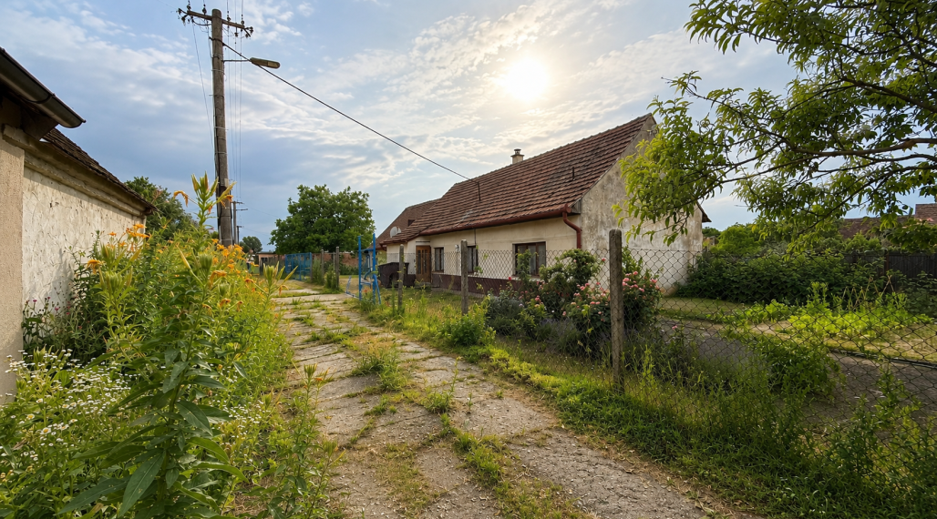 PREDAJ 3-izbový rodinný dom so záhradou, Kuklov