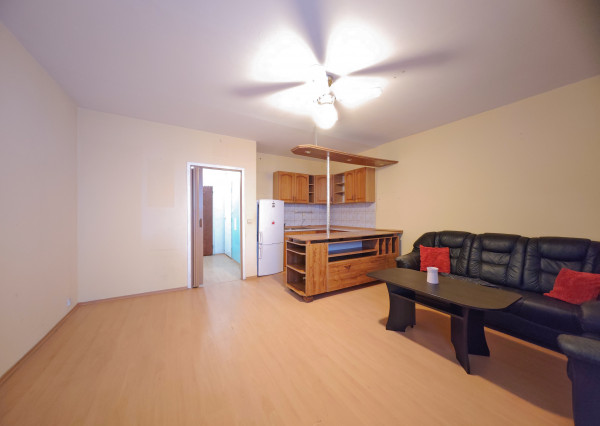 PREDANÉ garsónka v centre mesta Hlohovec, 31 m2
