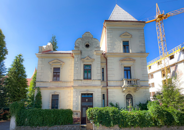 PREDAJ VILA REIM - Jedinečná investičná príležitosť!