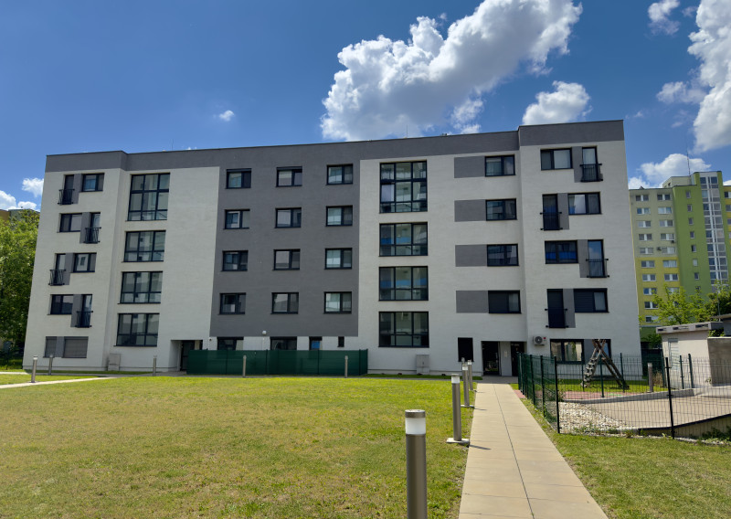 PREDANÉ 1,5-izb. byt s loggiou v novostavbe OPPIDUM