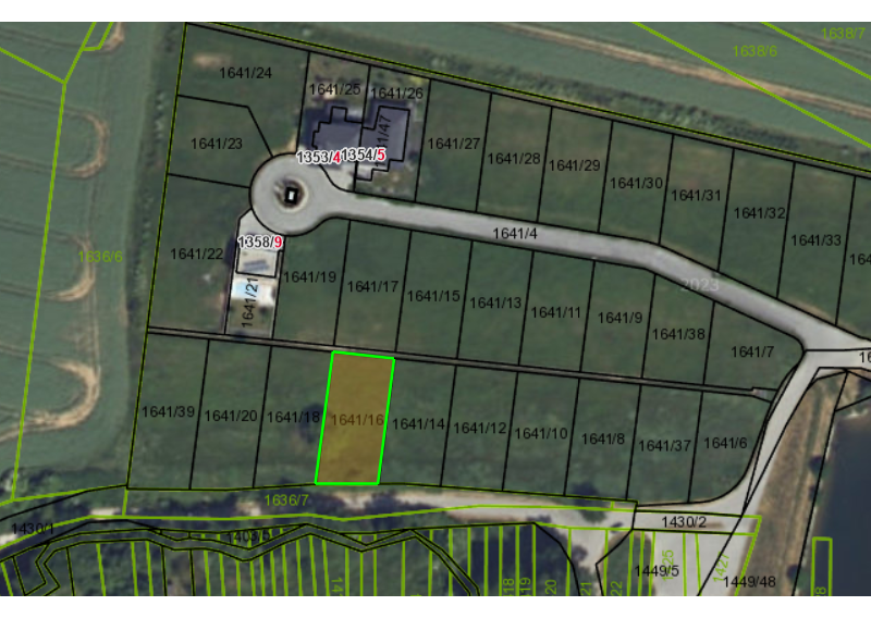 PREDANÉ - stavebný pozemok 678 m2 pri Piešťanoch
